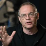 Tim Sweeney attacca Steam: dichiarare l'IA espone gli sviluppatori all'odio